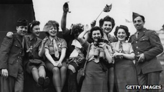 63851633_veday_getty3276271